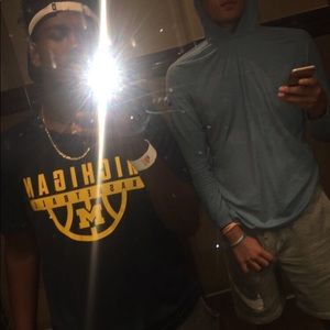 Meet your Posher, Damera